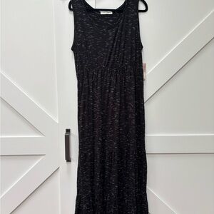 Chic Black Sleeveless Maxi Dress